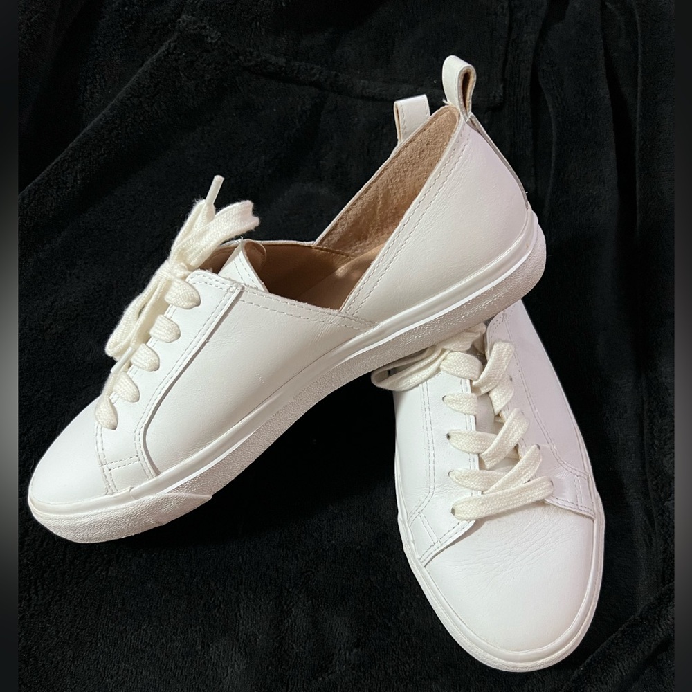Lucky Brand | Women's Dansbey Lace-Up Sneakers | White